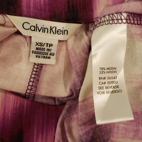 Sleeveless knit blouse - Picture 3 of 3